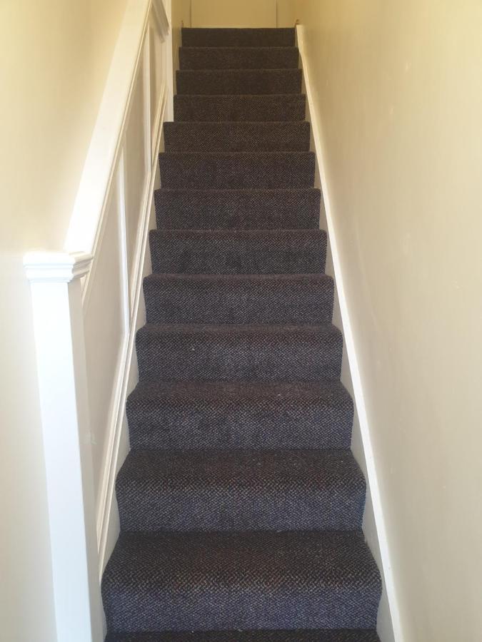 London Luxury 3 Bedroom Flat 1Min Walk From Underground, With Free Parking Sleeps X10 Exterior photo
